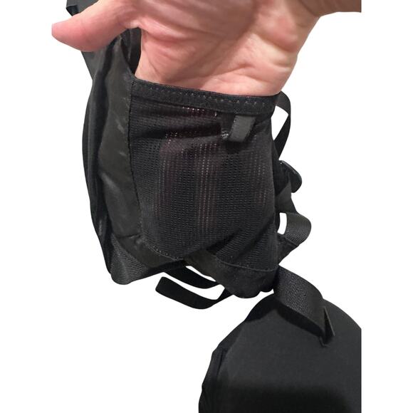 NWT The North Face Fall Line FlexVent Backpack Black Logo Amazon - Picture 3 of 9